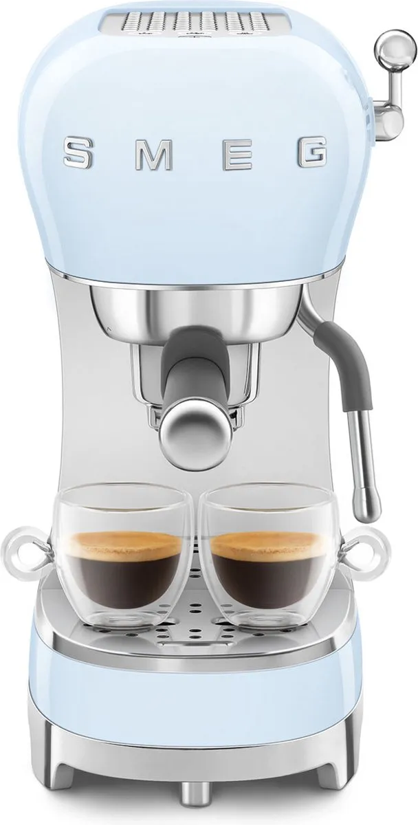 Smeg ECF02PBEU Handmatige Espressomachine - Pastelblauw - afbeelding 6 van 6