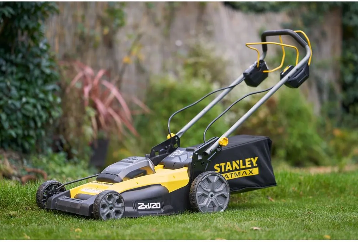 Stanley FATMAX V20 SFMCMWS251M Accu Grasmaaier 51cm - 2x 4.0Ah - 40L