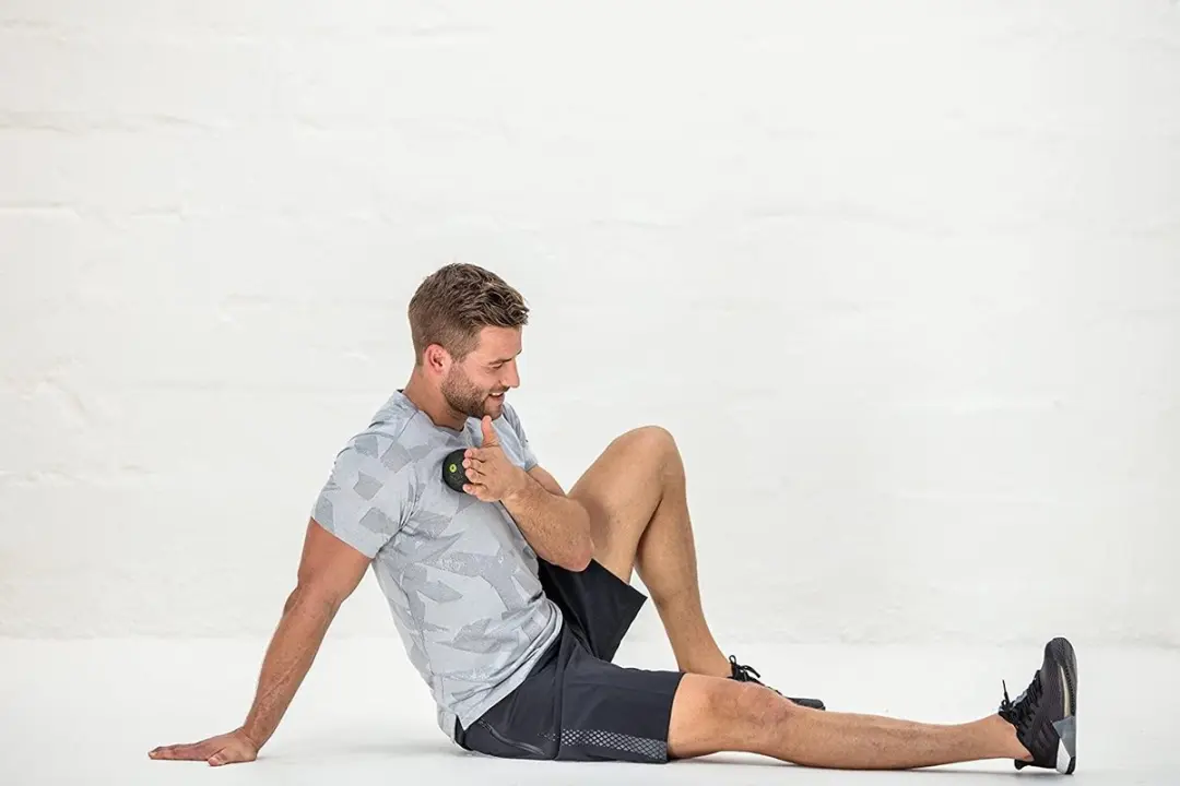 BLACKROLL Blackbox Mini Set - Foamroller, Massagebal & DuoBall - Zwart - afbeelding 6 van 6