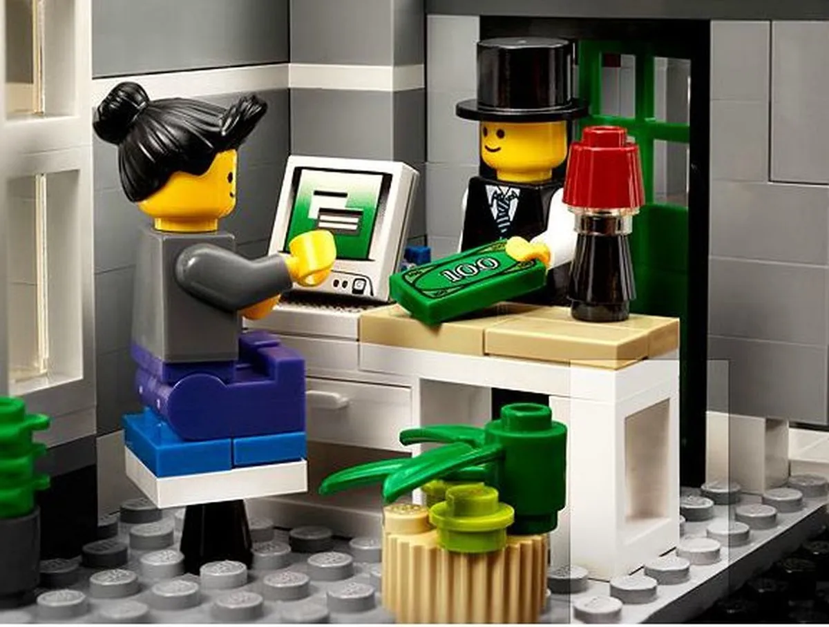 LEGO Gemeentehuis 10224 - 2766 Stukken - afbeelding 6 van 6