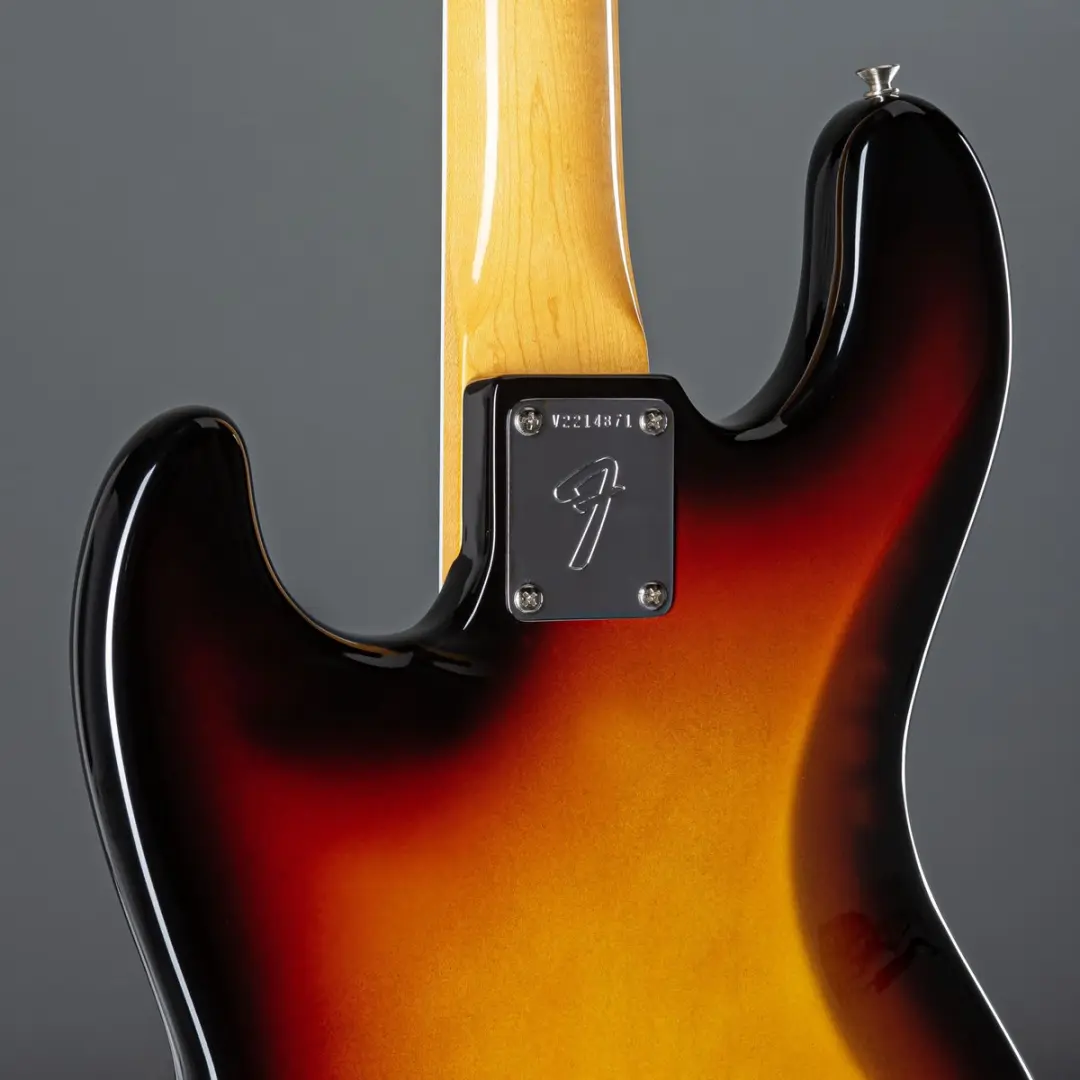 Fender American Vintage II 1966 Jazz Bass - 3-Color Sunburst