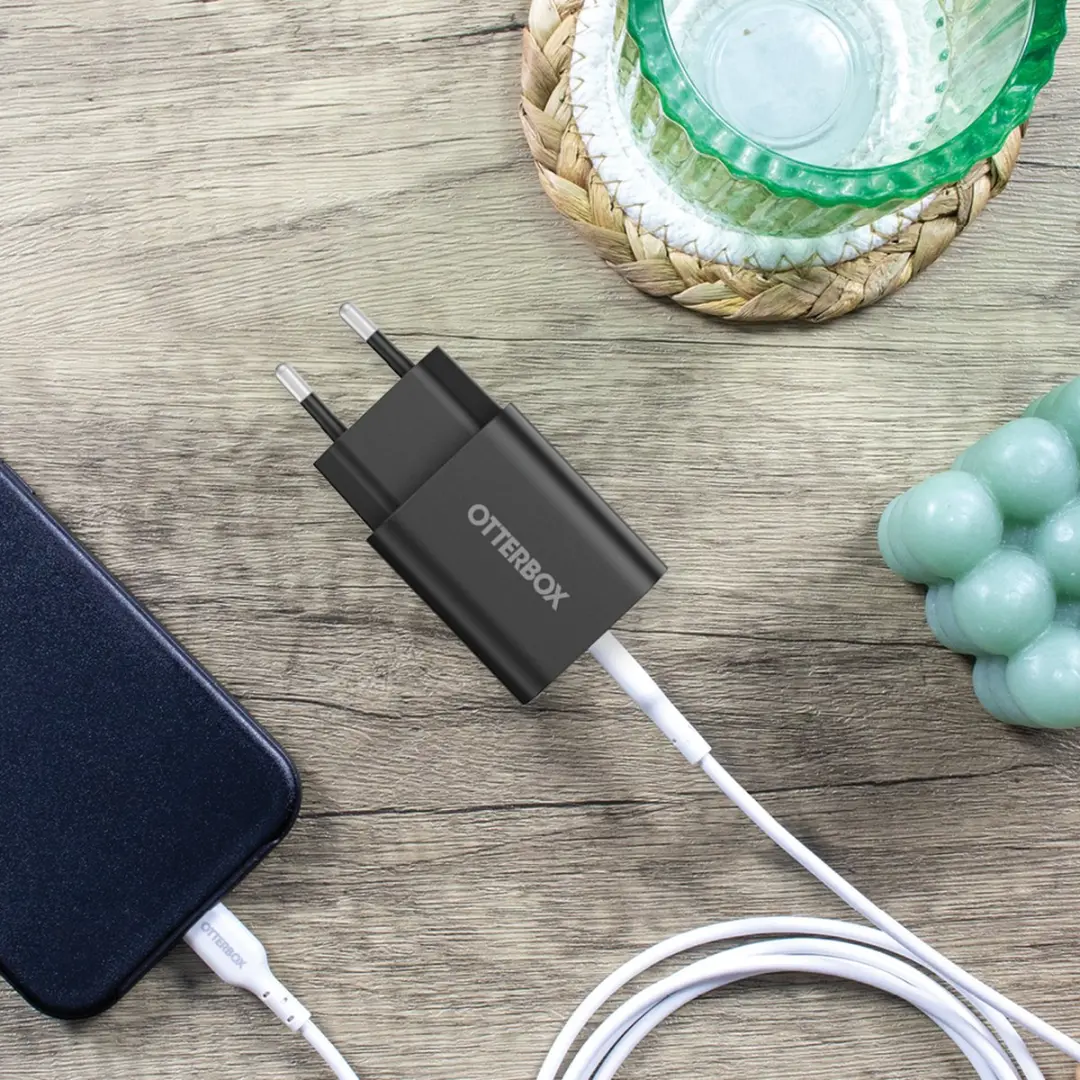 OtterBox 78-81338 USB-C Oplader 20W - Zwart