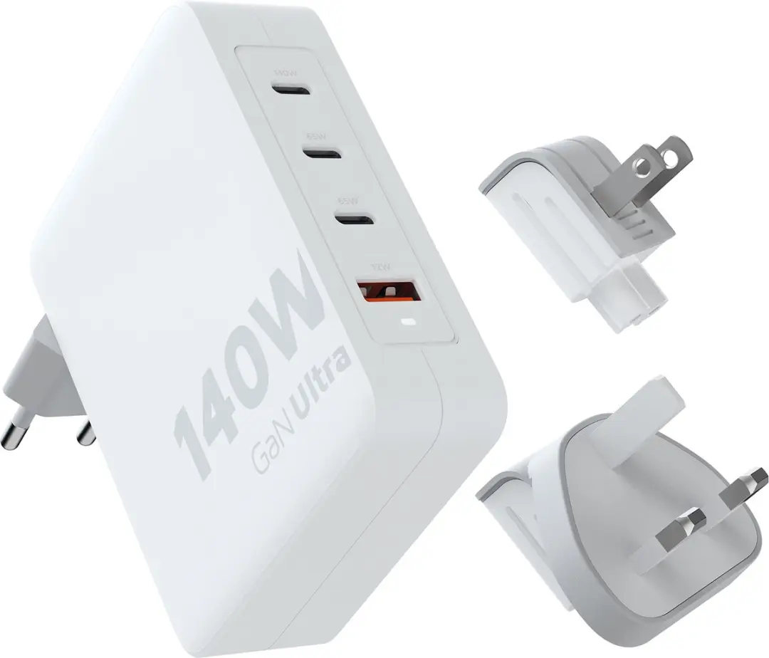 Xtorm XVC2140 Reisstekker Wereldstekker 140W - 4 Poorten - USB-C PD 240W - Wit