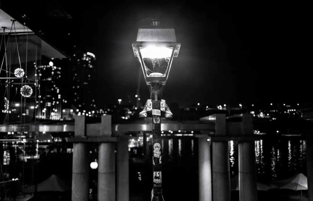 Samyang AF 35mm F1.8 Sony E Objectief - 58mm