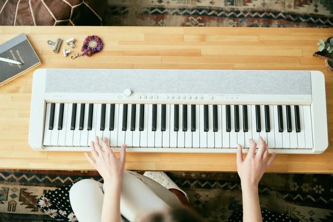 Casio CT-S1 Keyboard - 5 Octaven - Wit