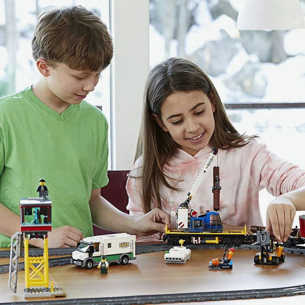 LEGO City Vrachttrein 60198 - 1226 Stukken - afbeelding 6 van 6