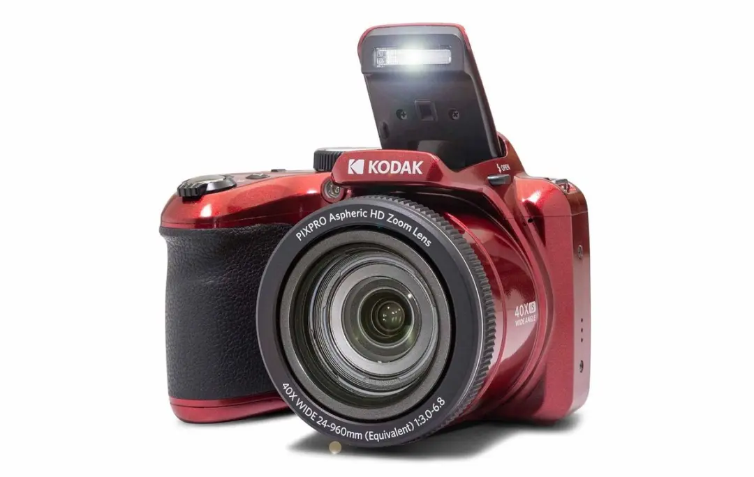 Kodak Pixpro AZ405 Compactcamera - Rood - 32GB + Tas