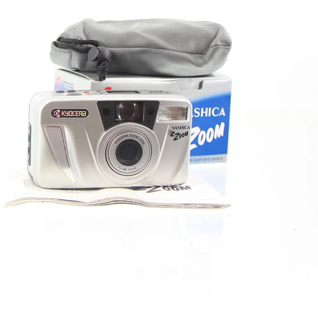 Yashica EZ Zoom Analoge Camera