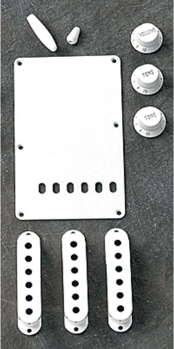 Fender Strat Accessory Kit