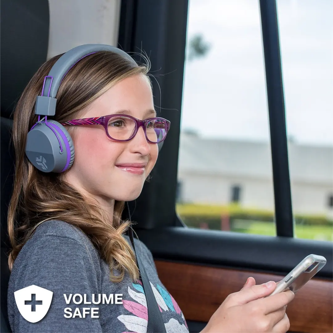 JLab JBuddies Studio Kids Wireless Koptelefoon - 24u batterij - 84dB - Paars