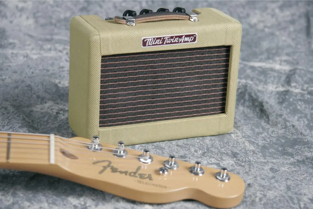 Fender Mini '57 Twin Amp - 1W