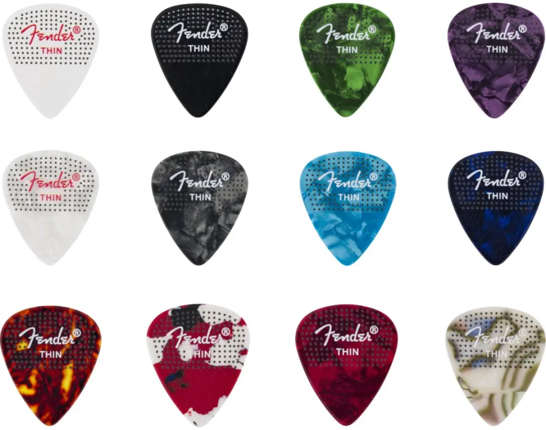 Fender 351 Dotted Celluloid Plectrumset