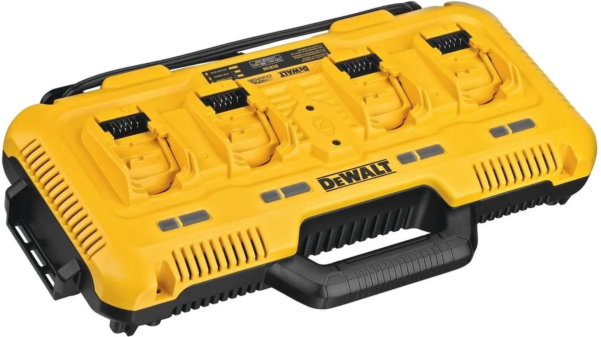 DeWalt DCB104 Snellader 18V-54V XR FlexVolt - 4 Poorten - afbeelding 6 van 6