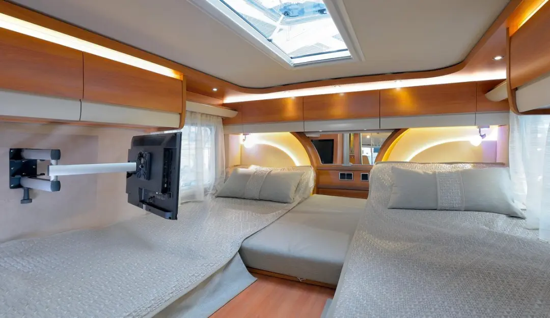 Novus SKY 10 Caravan Muurbeugel 200mm - Zilver/Zwart