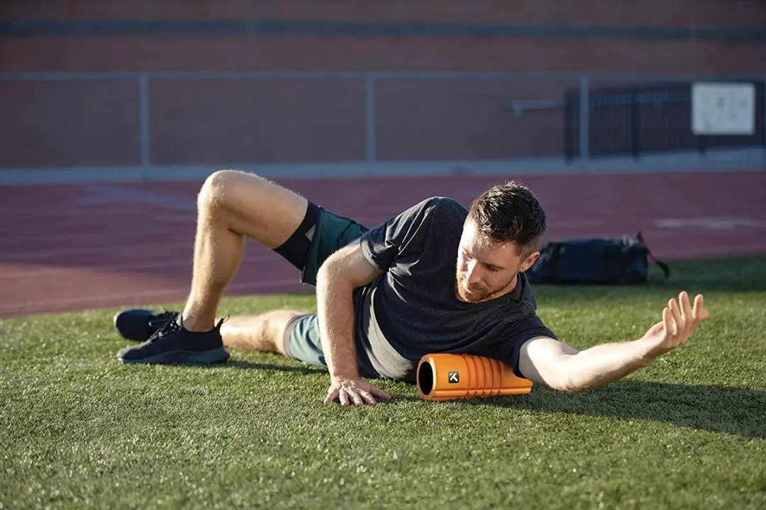 TriggerPoint The Grid Travel Foam Roller - Zwart/ Oranje
