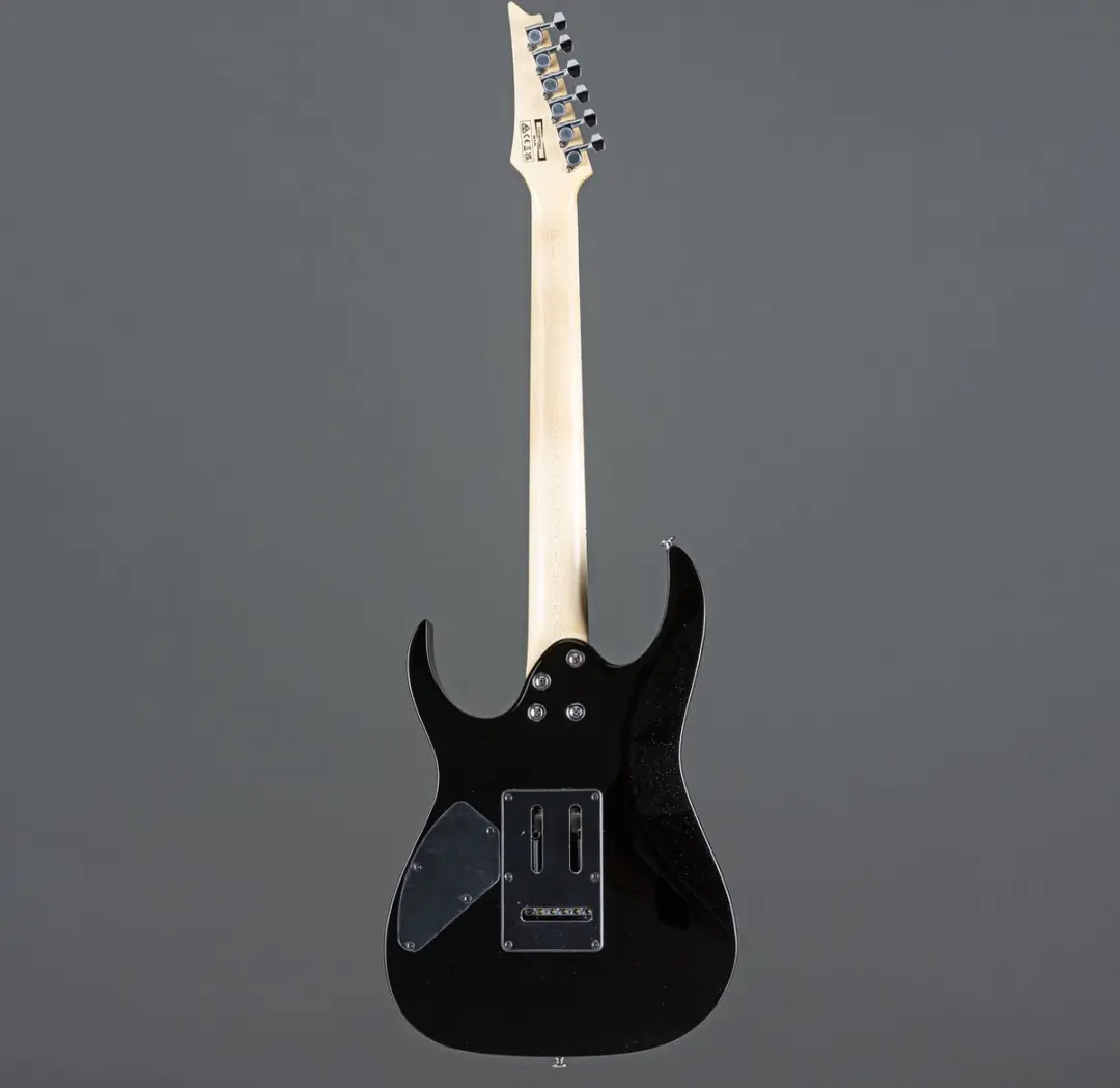 Ibanez GRG170DX GIO Series Elektrische Gitaar HSH - 24 Frets - Zwart