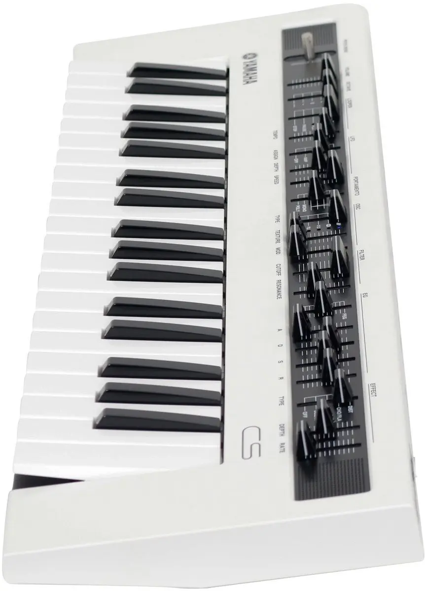 Yamaha Reface CS Synthesizer - 37 Toetsen
