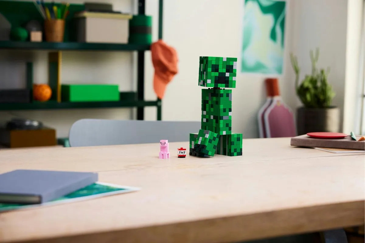 LEGO Minecraft De Creeper Bouwpakket 21276 - 665 Stukken
