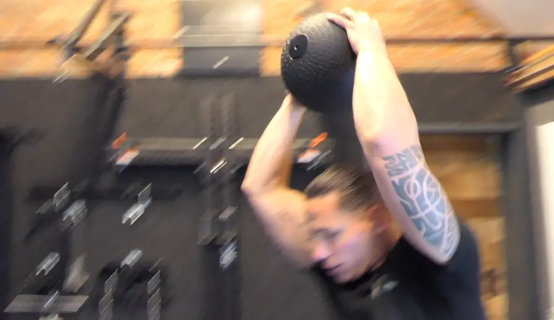 Muscle Power Slam Ball MP1009 - 8 kg - Zwart