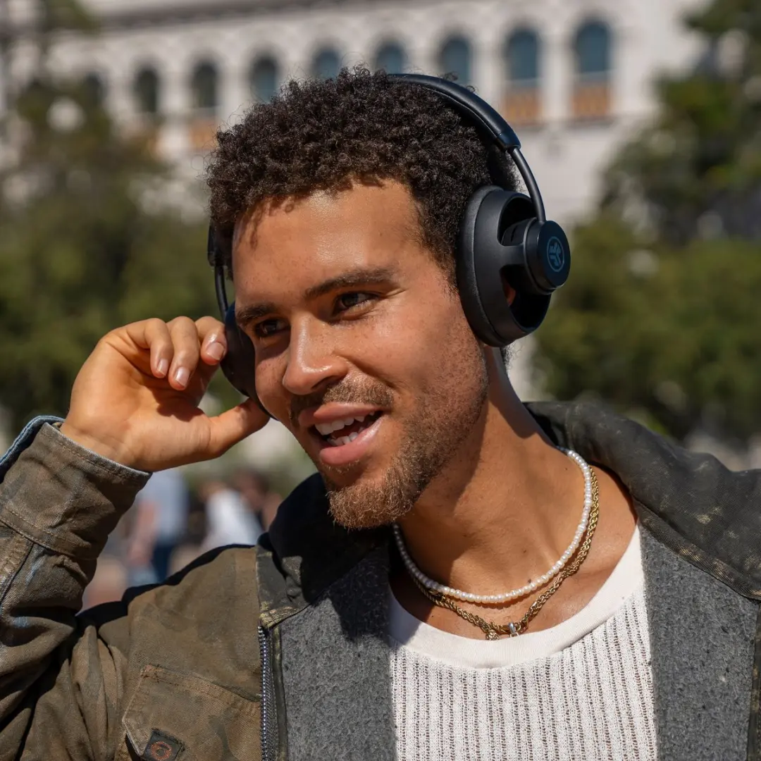 JLab Jbuds Open Ear IEUHBJBUDSOPRBLK42 Draadloze Koptelefoon - 24+ uur - Zwart