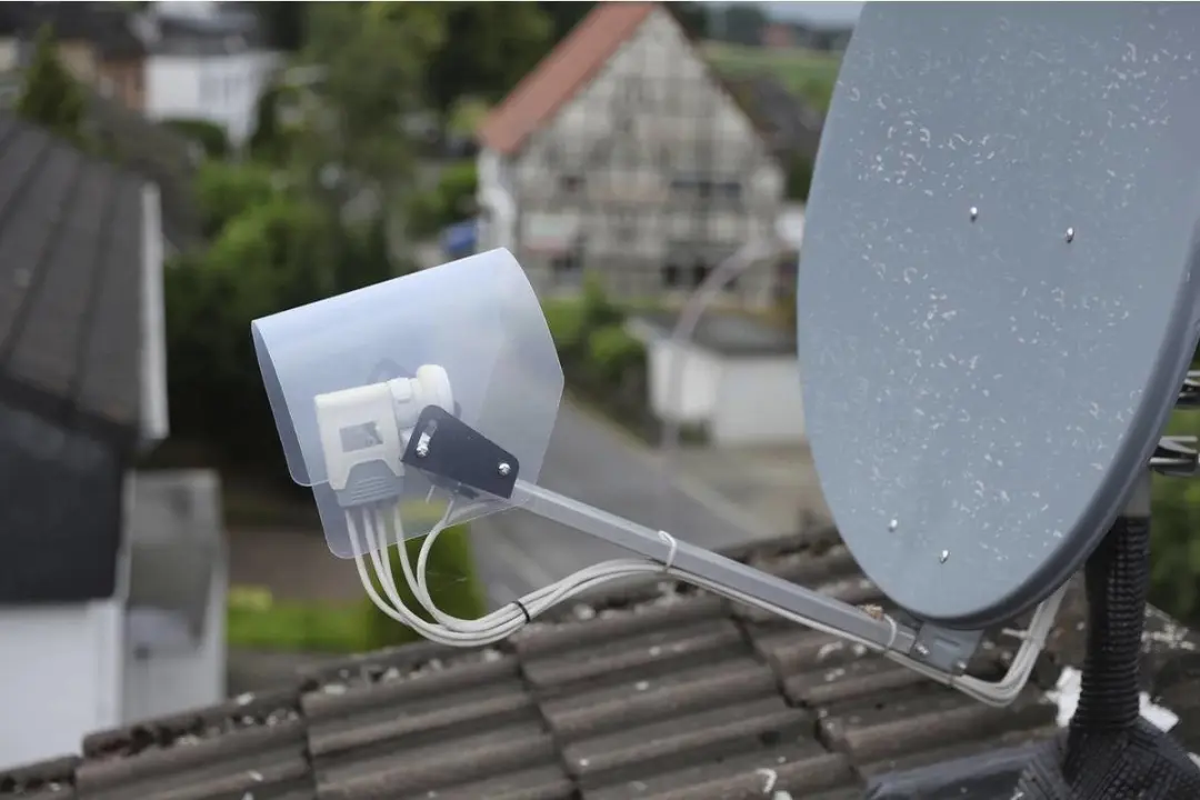 Westfalia LNB Regen & UV-Bescherming - Transparant