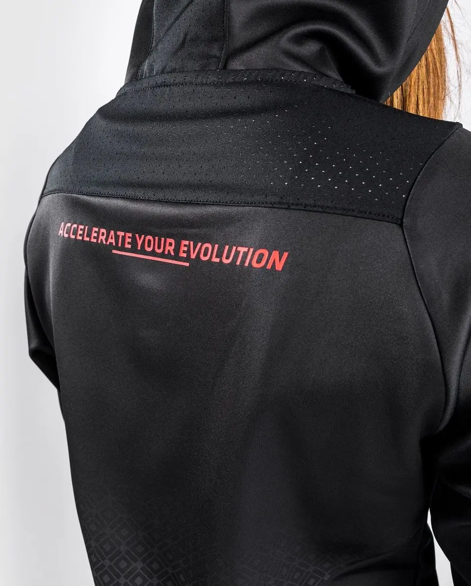 UFC Venum Performance Institute Hoodie Dames - S - Zwart Rood