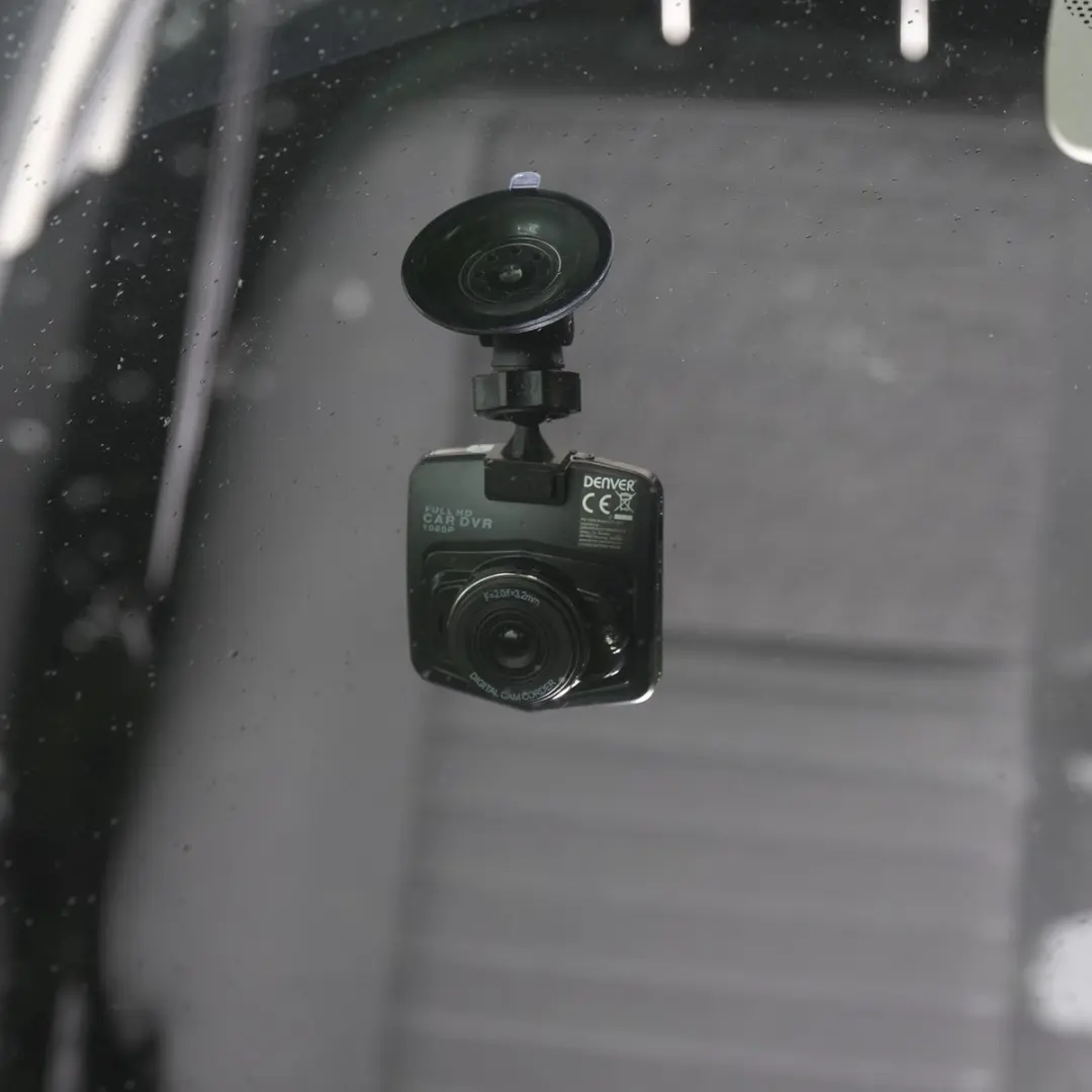 Denver CCT-1210MK3 Dashcam 720P - Zwart