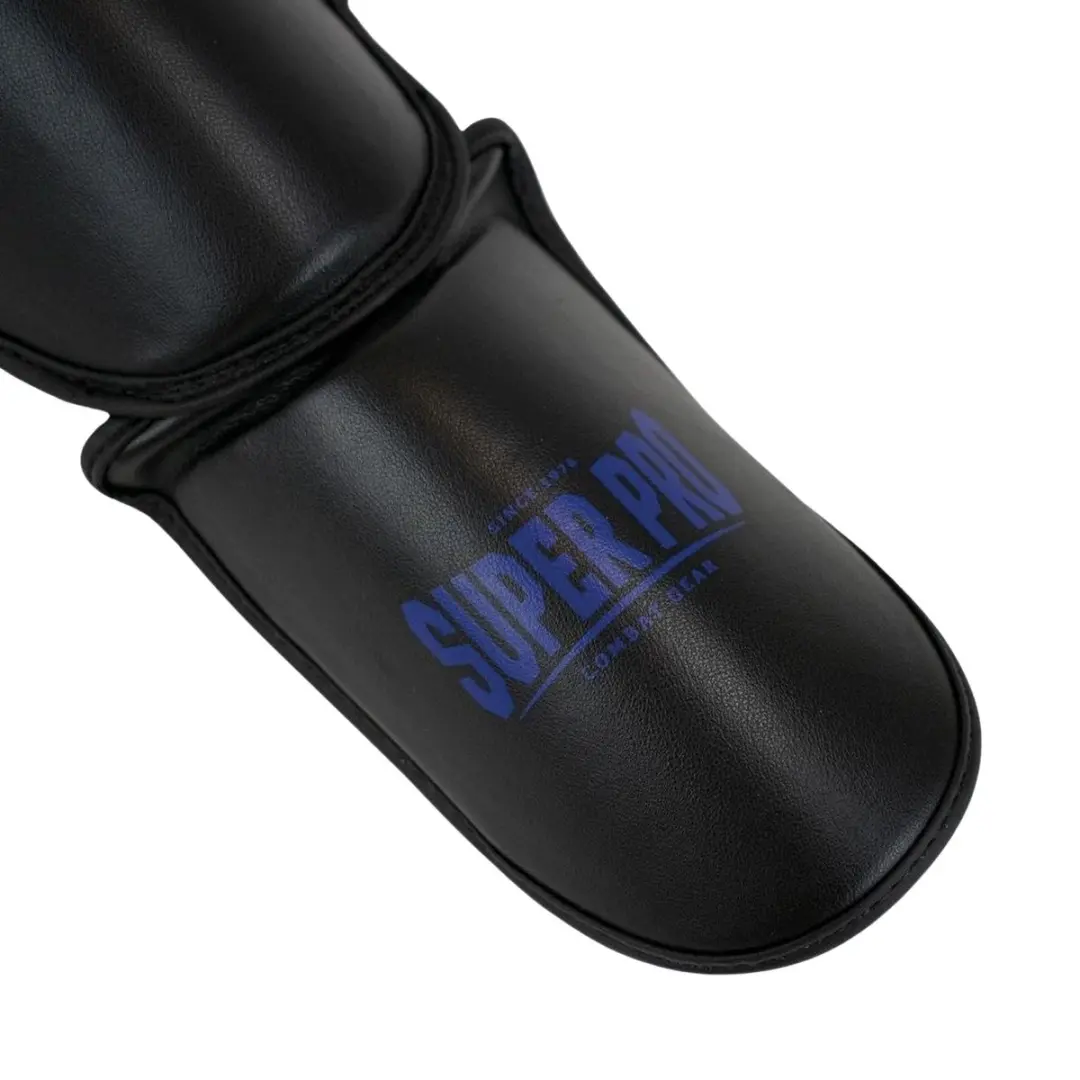 Super Pro Wolf Scheenbeschermers Junior XXXS - Zwart/Grijs/Blauw