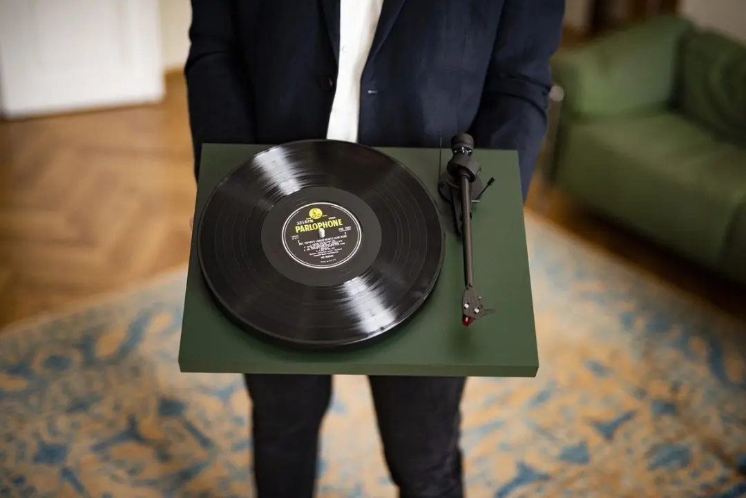 Pro-Ject Debut Carbon EVO Platenspeler - Wit - afbeelding 6 van 6