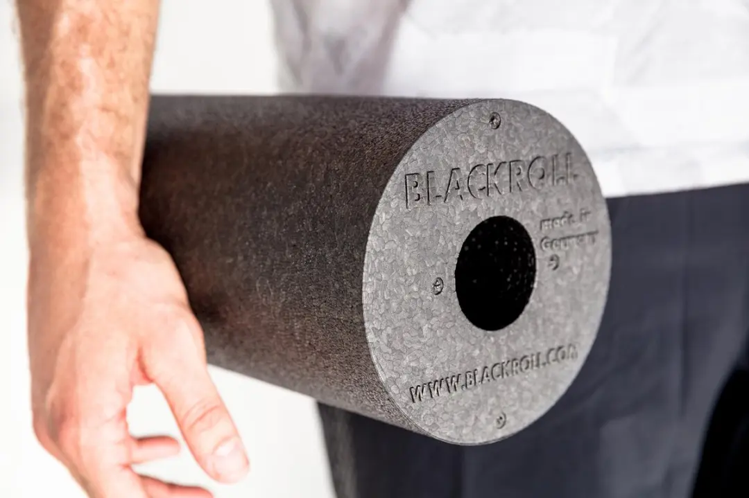 BLACKROLL Standard Foamroller 30x15cm - Zwart