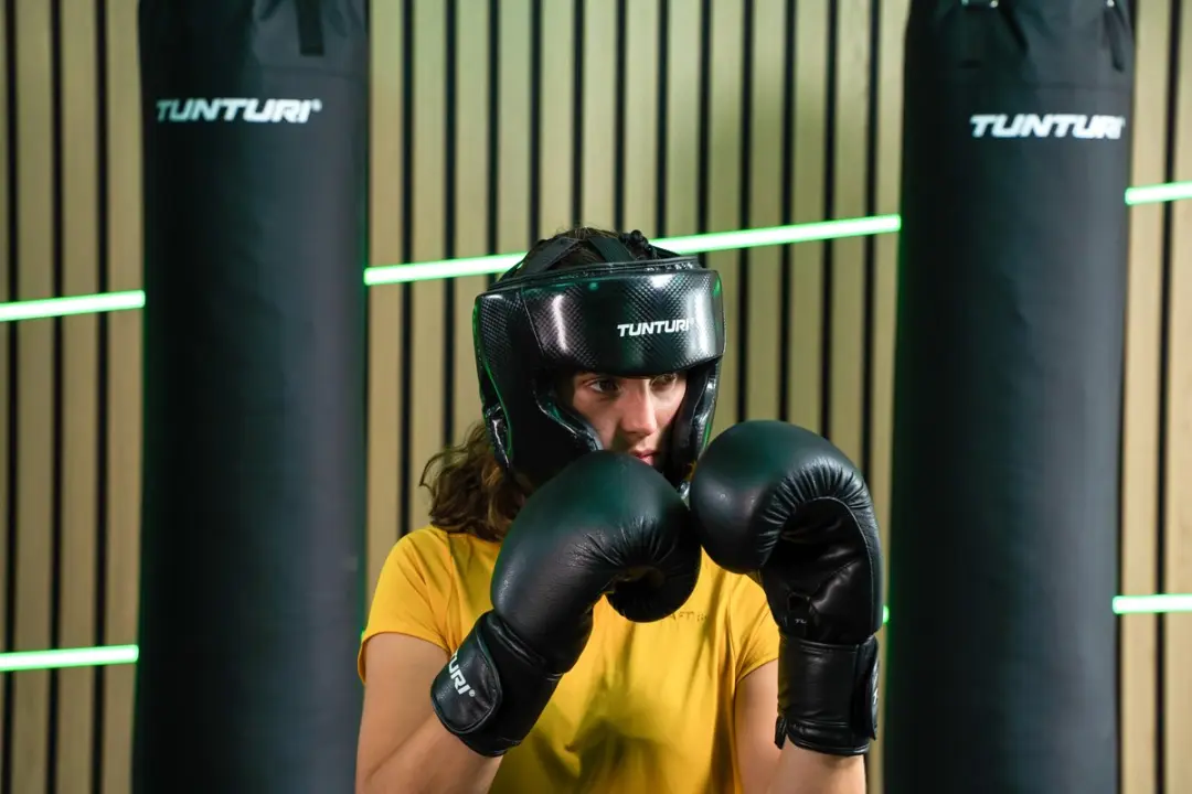 Tunturi Hoofdbeschermer L/XL - Leer - Zwart