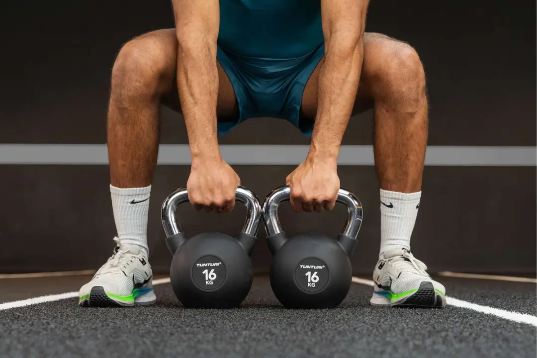 Tunturi Platinum Rubber Kettlebell 4kg - Zwart/Zilver