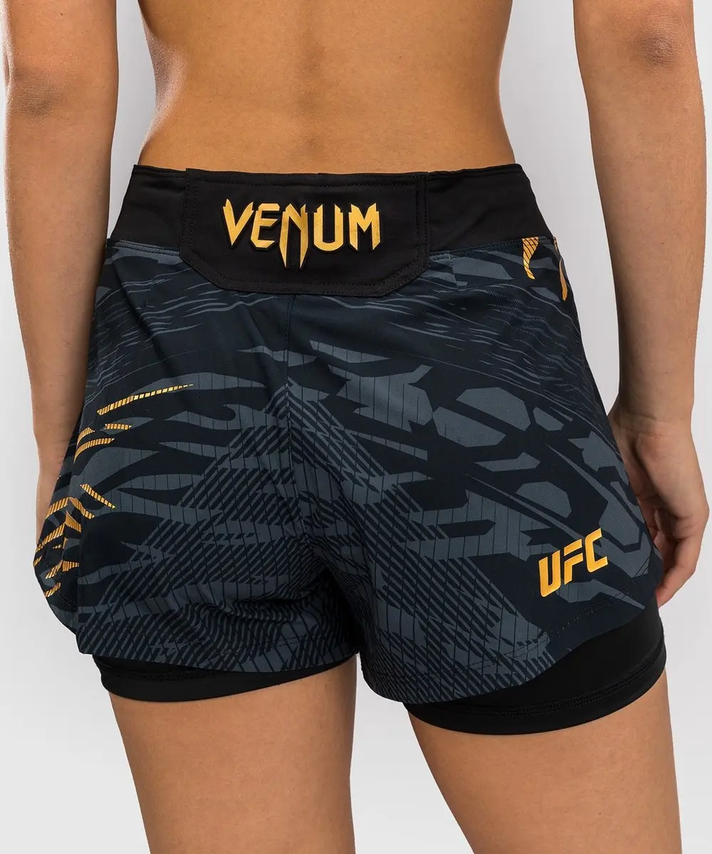 UFC Fusion x Venum Authentic Fight Night Dames Short - L - Goud/Zwart