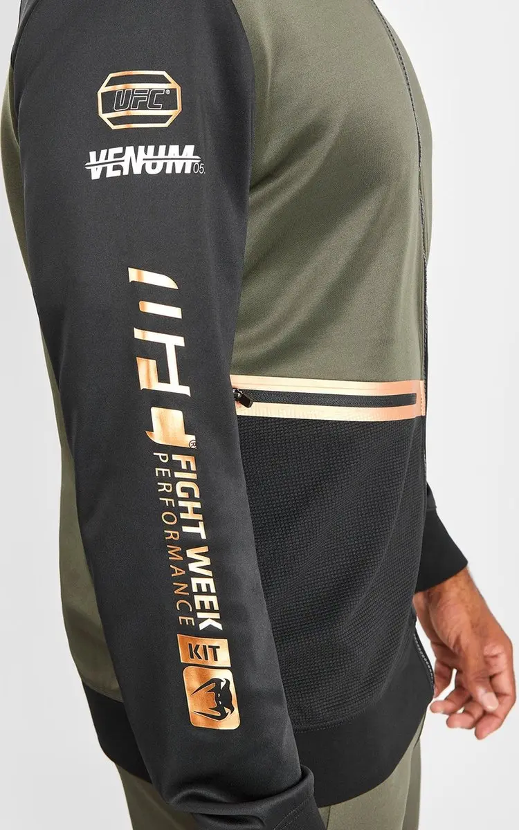 UFC Venum Adrenaline Fight Week Hoodie - S - Kaki