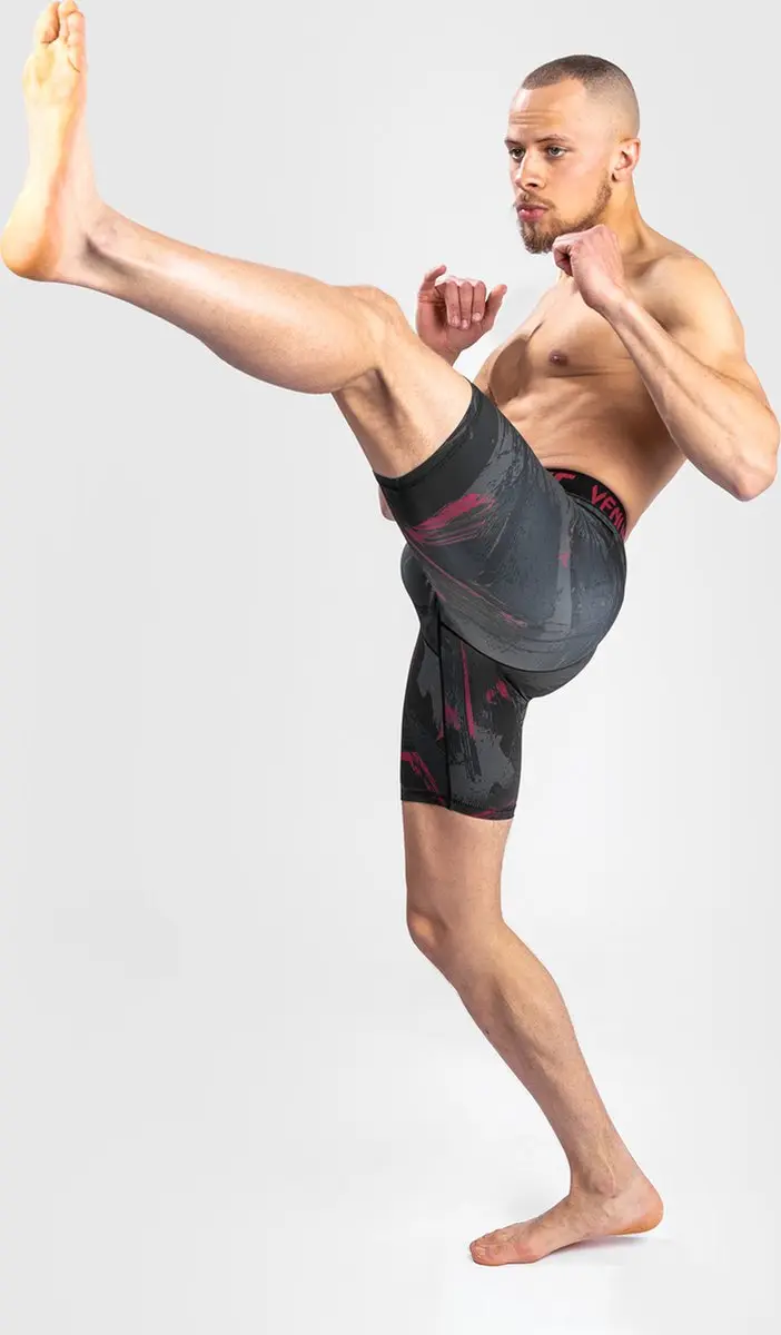 UFC Venum Authentic Fight Week 2.0 Vale Tudo Short - XXL - Zwart/Rood - afbeelding 6 van 6