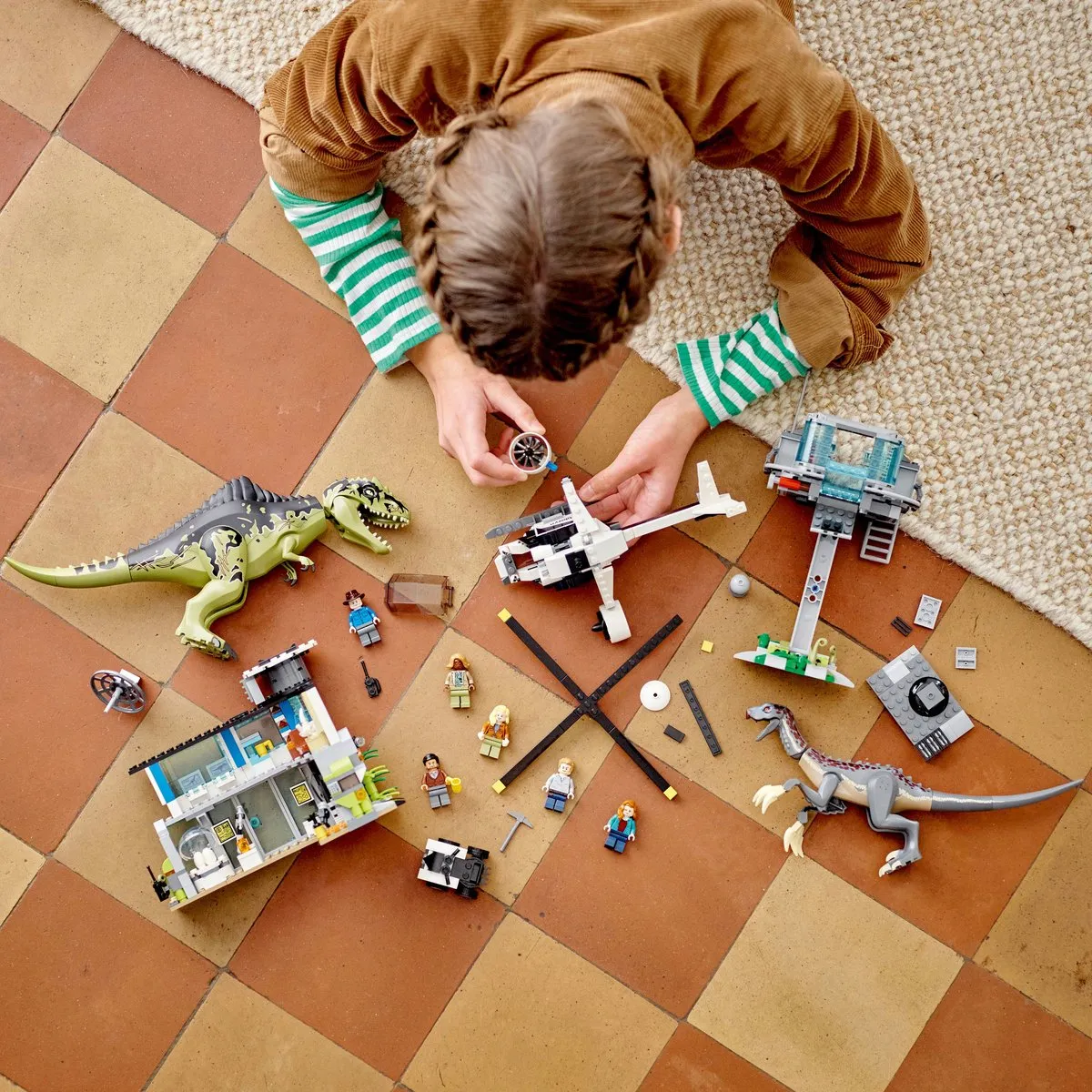 LEGO Jurassic World Liganotosaurus & Therizinosaurus Aanval 76949 - afbeelding 6 van 6