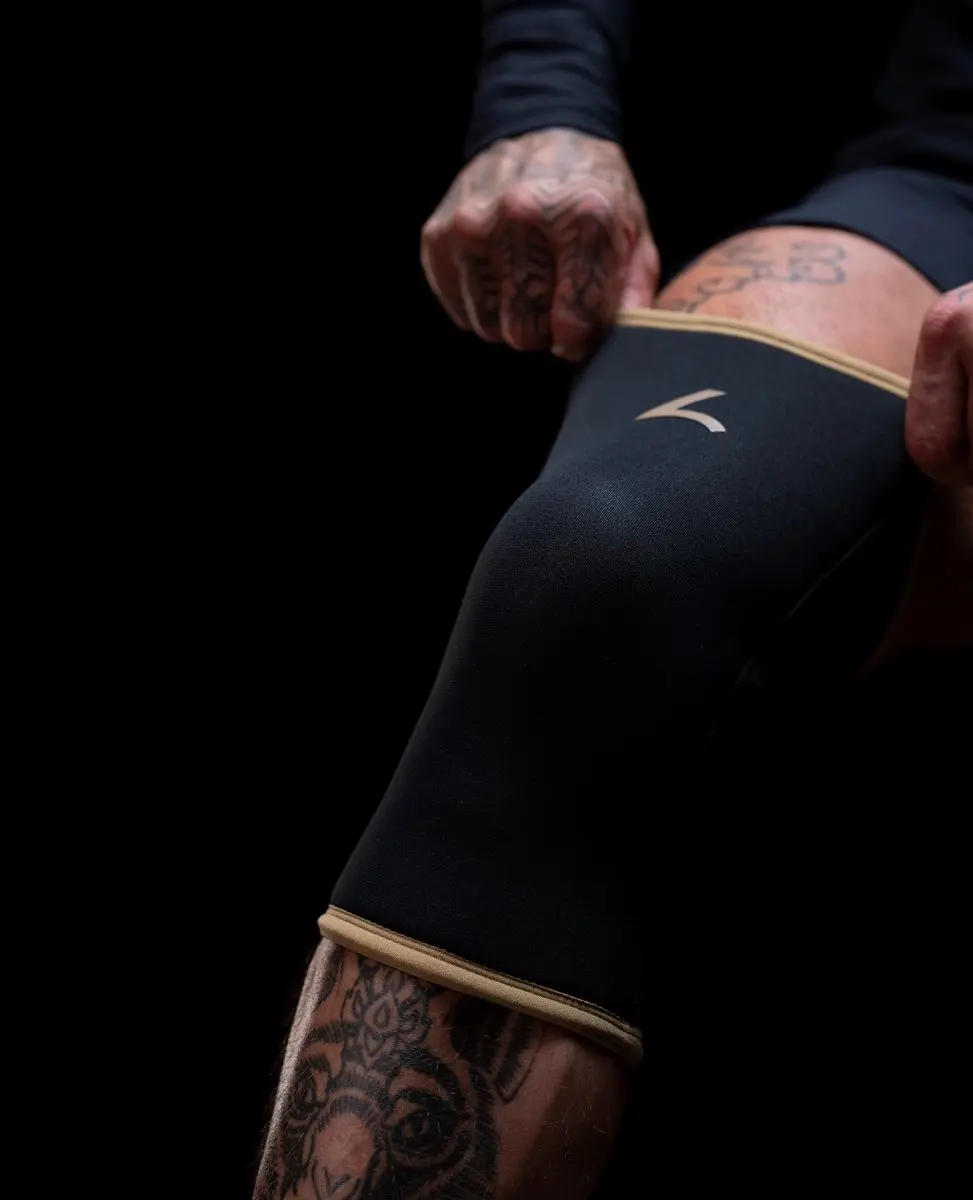 Reeva Knee Sleeves Powerlifting 7mm - Maat L - Goud - afbeelding 6 van 6