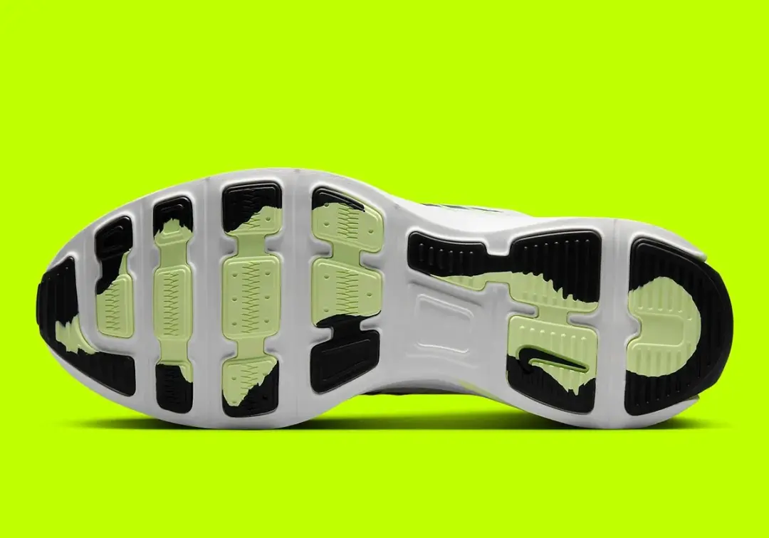 Nike Lunar Roam Barely Volt - Maat 44 - afbeelding 6 van 6