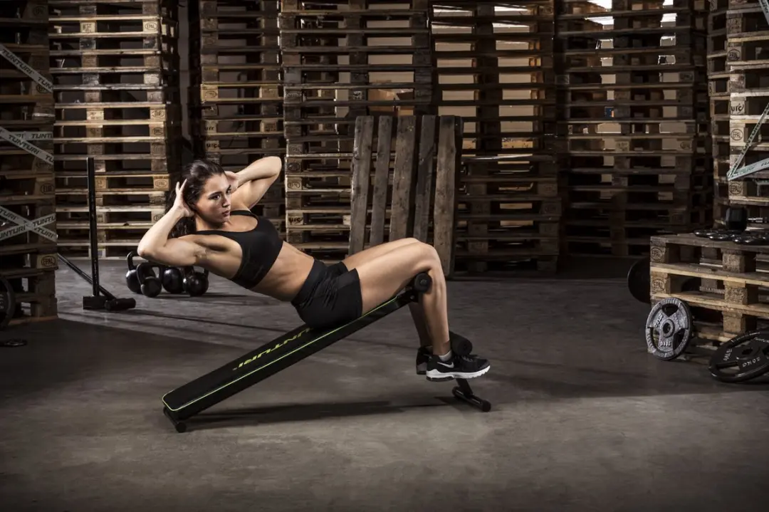 Tunturi AB20 Fitnessbank - Zwart