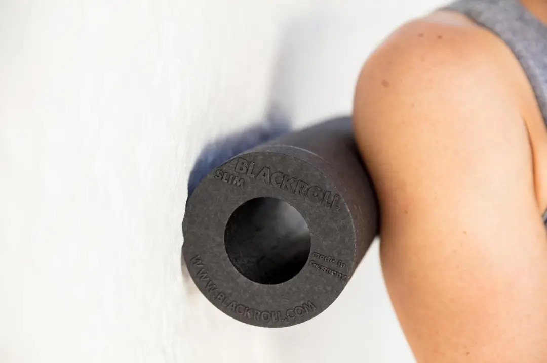 BLACKROLL Slim Foam Roller 30cm - Zwart - afbeelding 6 van 6