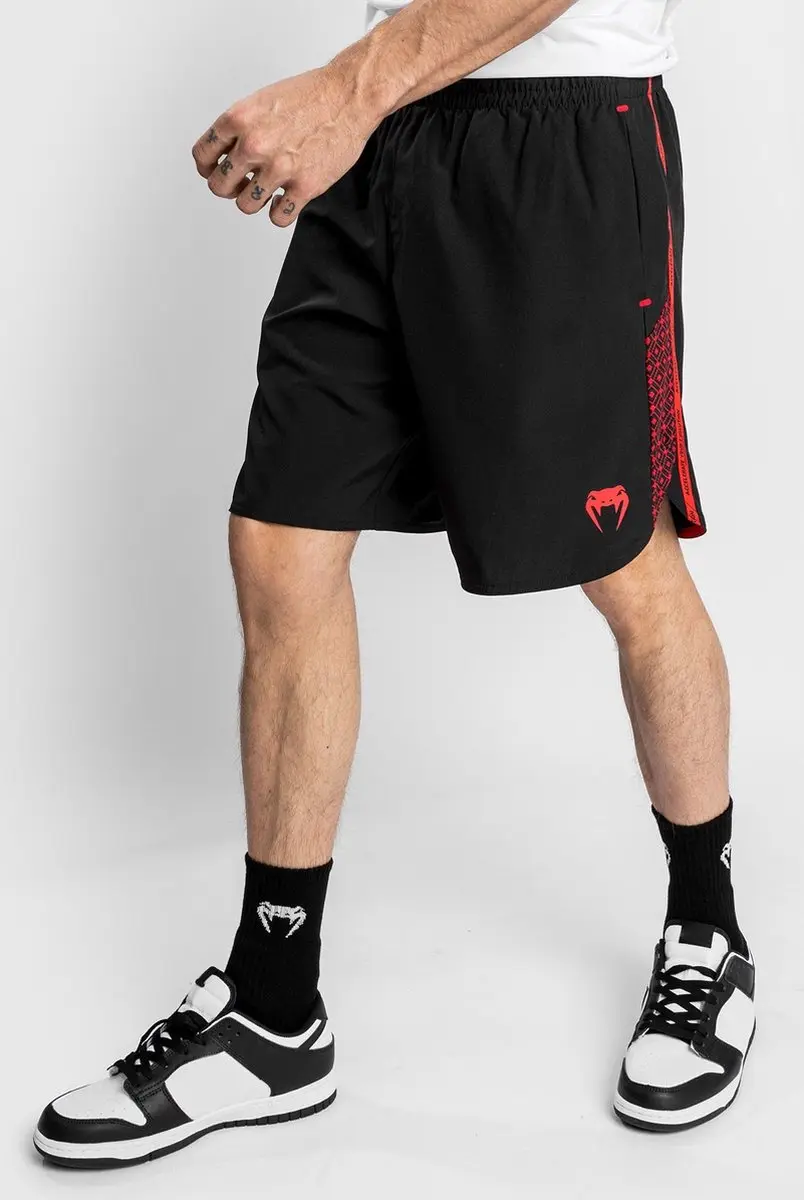 UFC Venum Performance Institute Trainingsshort - M - Zwart/Rood