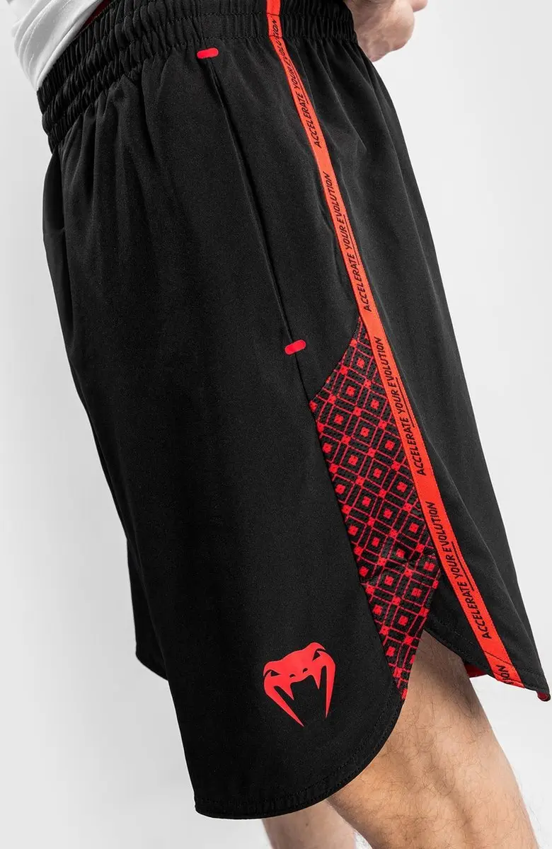 UFC Venum Performance Institute Trainingsshort - M - Zwart/Rood