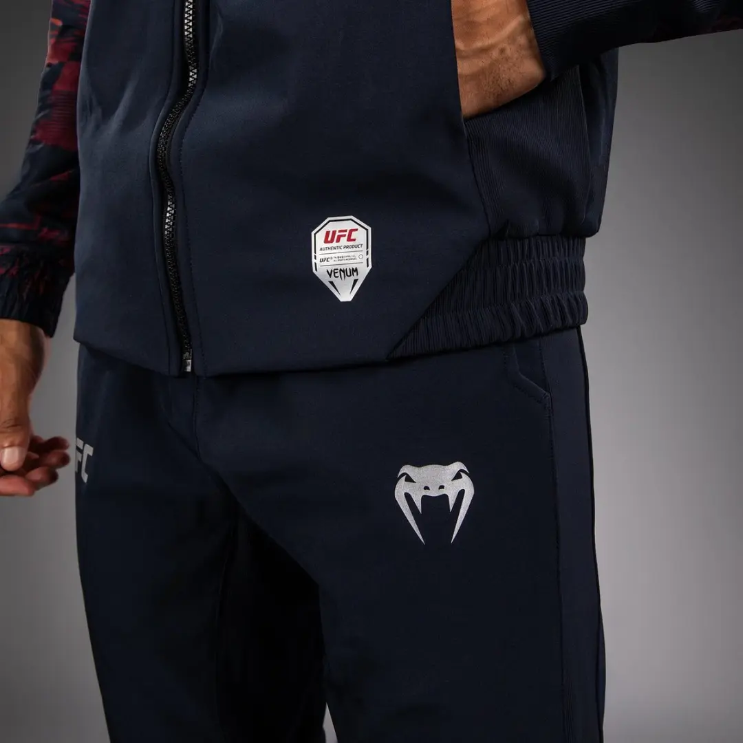 UFC Zenith x Venum Authentic Fight Week Hoodie - Navy Blauw/Burgundy XL