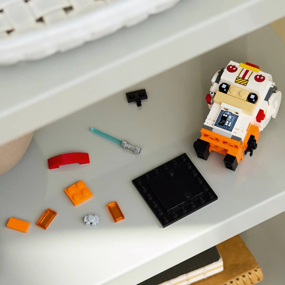 LEGO Star Wars BrickHeadz 40795 - Luke Skywalker (Rebel Pilot)