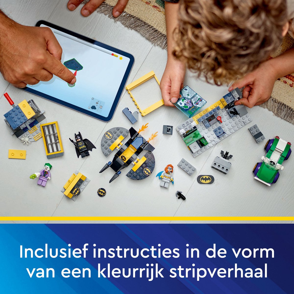 LEGO DC Batman De Batcave met Batman Batgirl enThe Joker Set - 76272