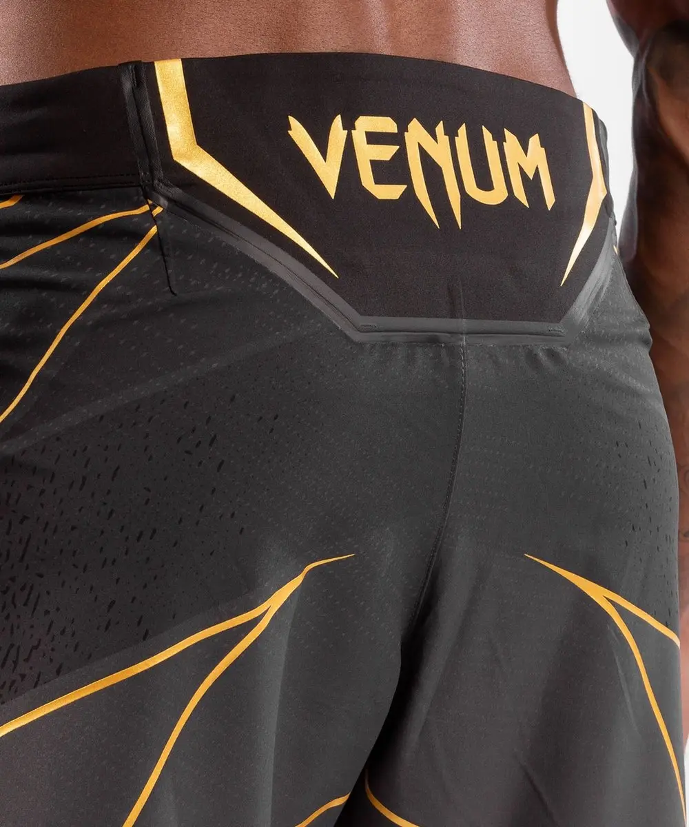 UFC Venum Authentic Fight Night Heren Short - XL - Champion