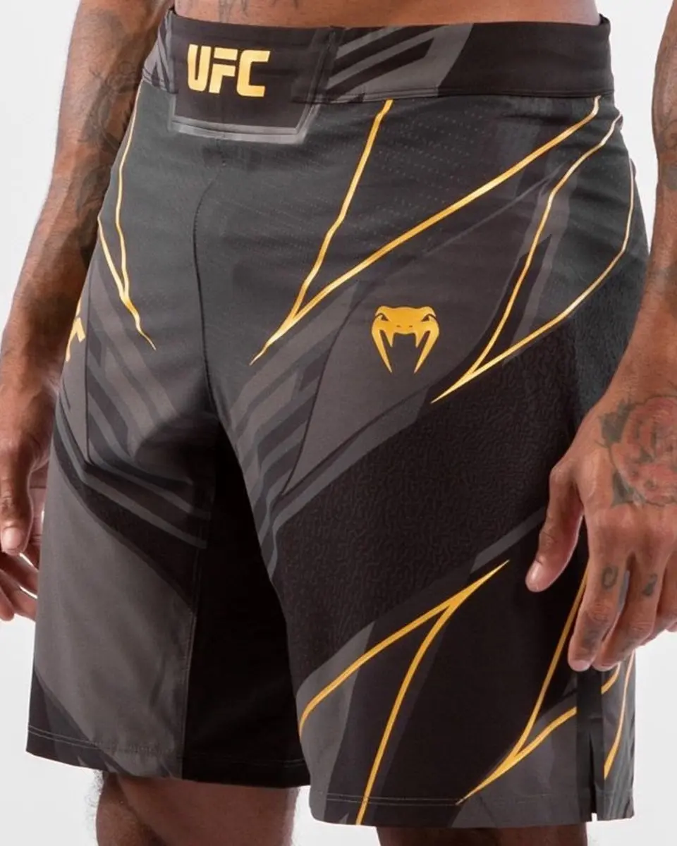 UFC Venum Authentic Fight Night Heren Short - XL - Champion