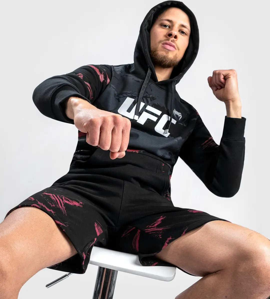 UFC Venum Authentic Fight Week 2.0 Hoodie - Zwart/Rood - XXL