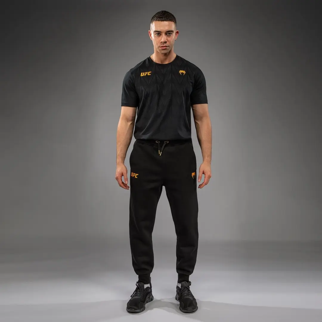 UFC Zenith by Venum Replica Joggingbroek Champion - S - Zwart Goud
