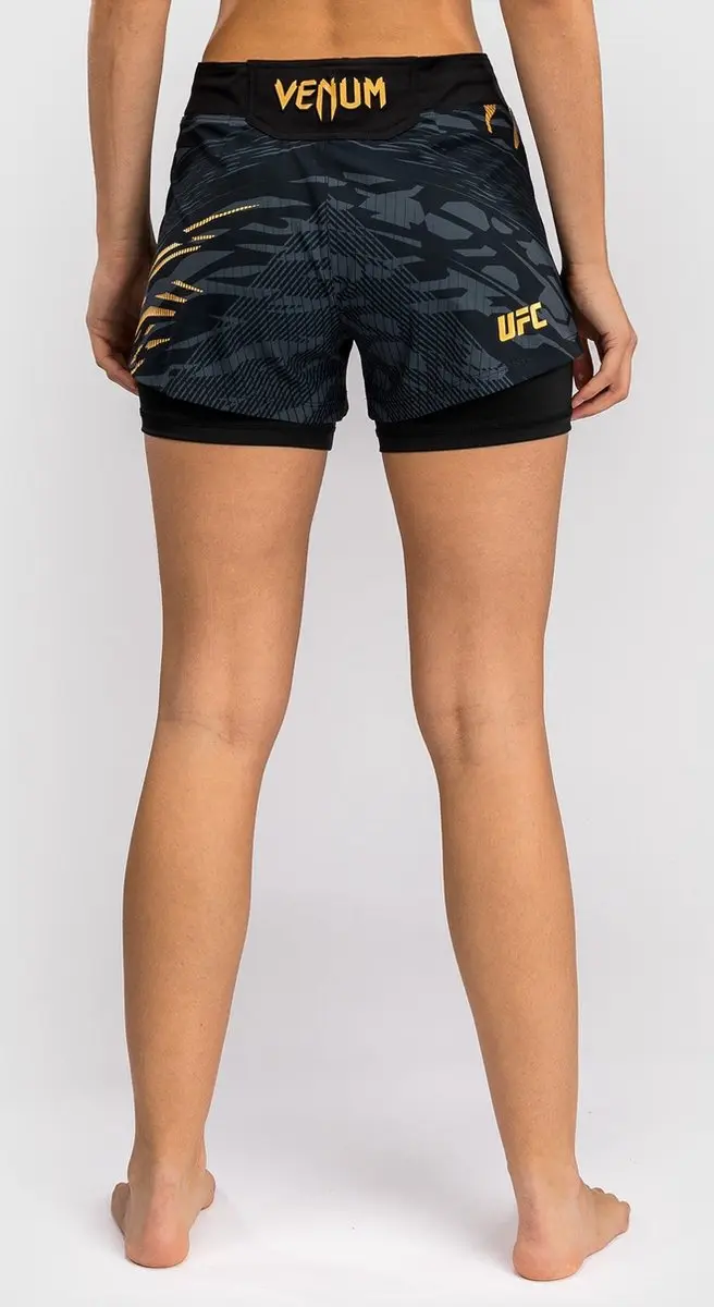 UFC Fusion x Venum Authentic Fight Night Dames Short - Goud/Zwart S
